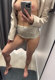 Naked in the fitting room #21