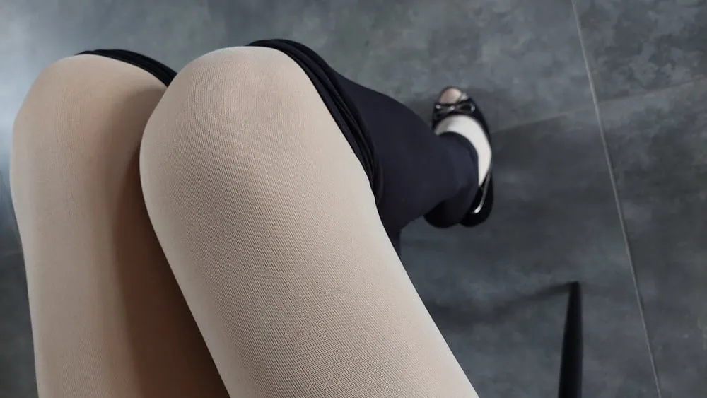 Me in pantyhose 2