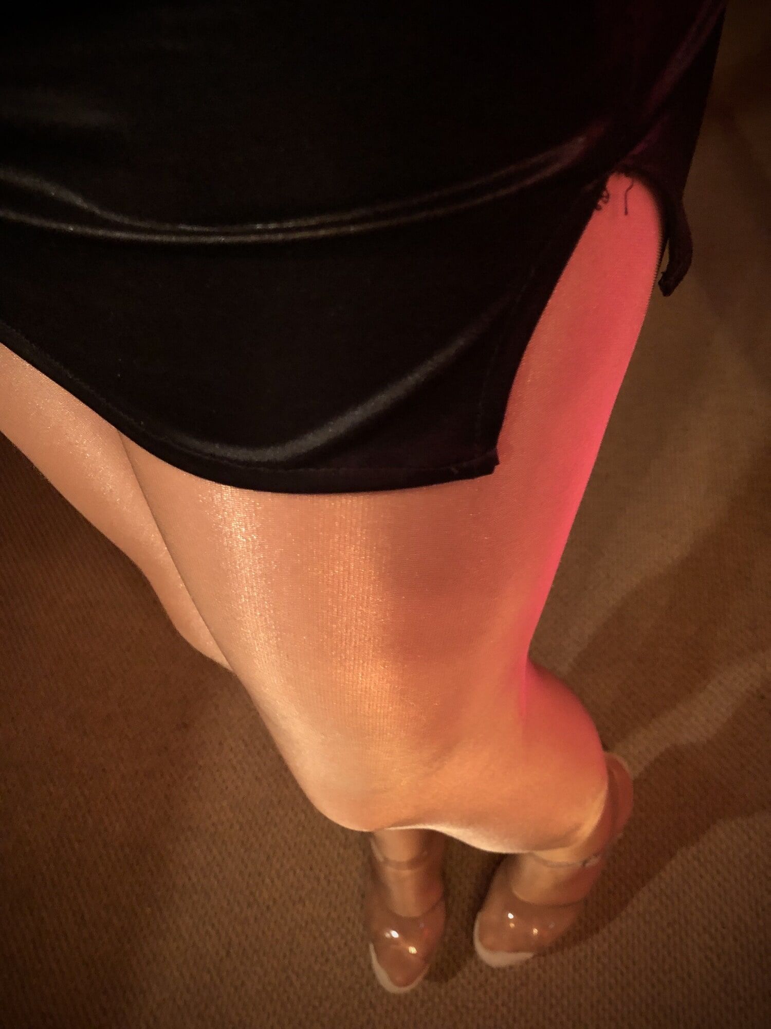 Would you like to lick my legs on this shiny glossy tights?