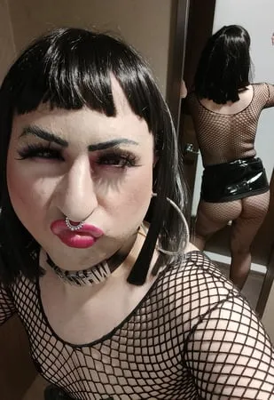 sissy faggot anna lehore         