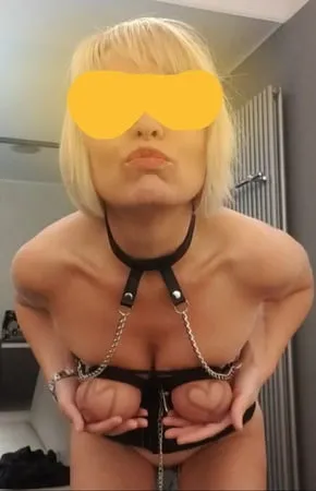 julies bondage         