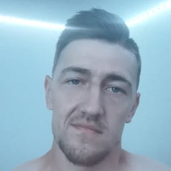 Meeee