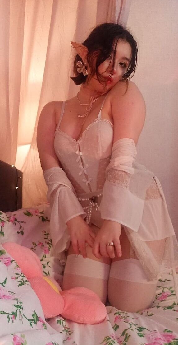 Lilly Free Photos #6