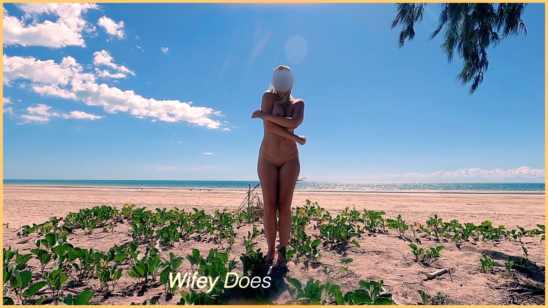 Wifey goes dancing nude at a public beach