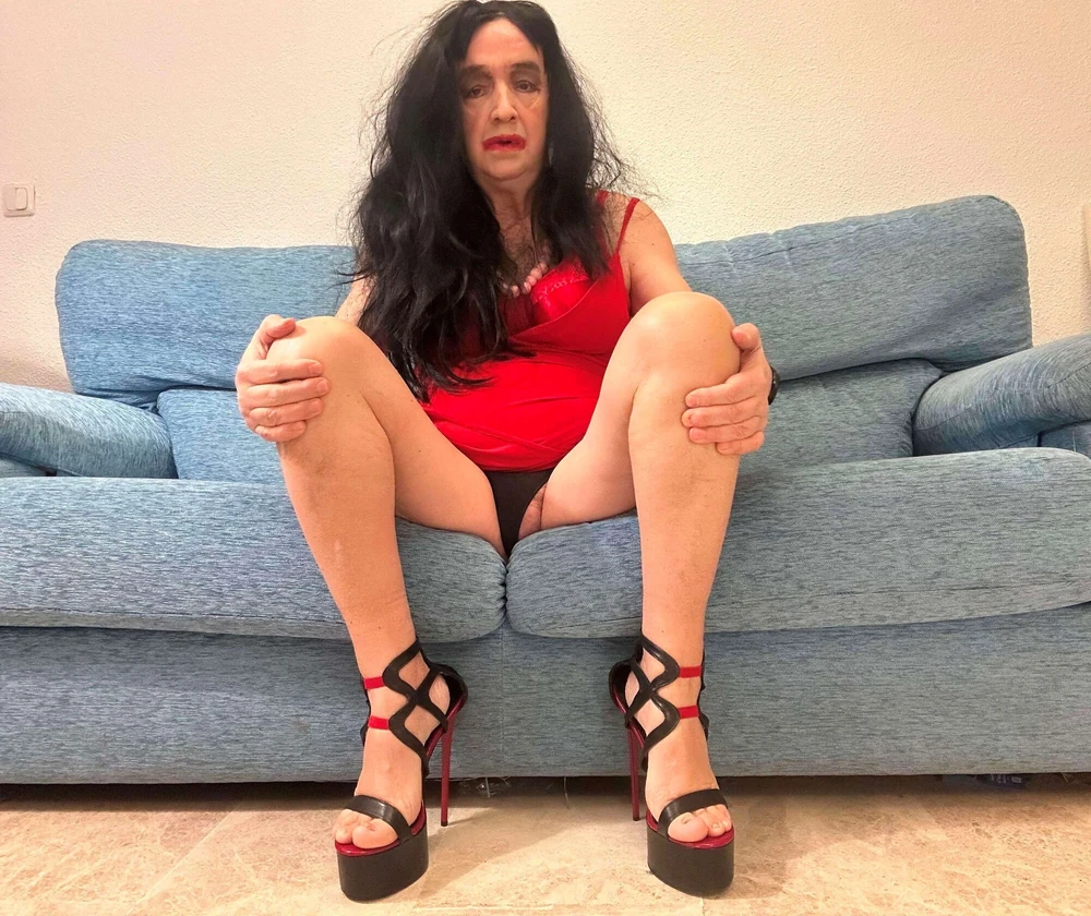 Beautiful shemale poses high heels red dress living room #5