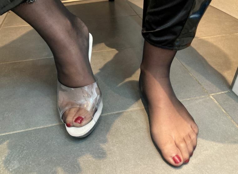 Clear High Heel Mules Pissing #11