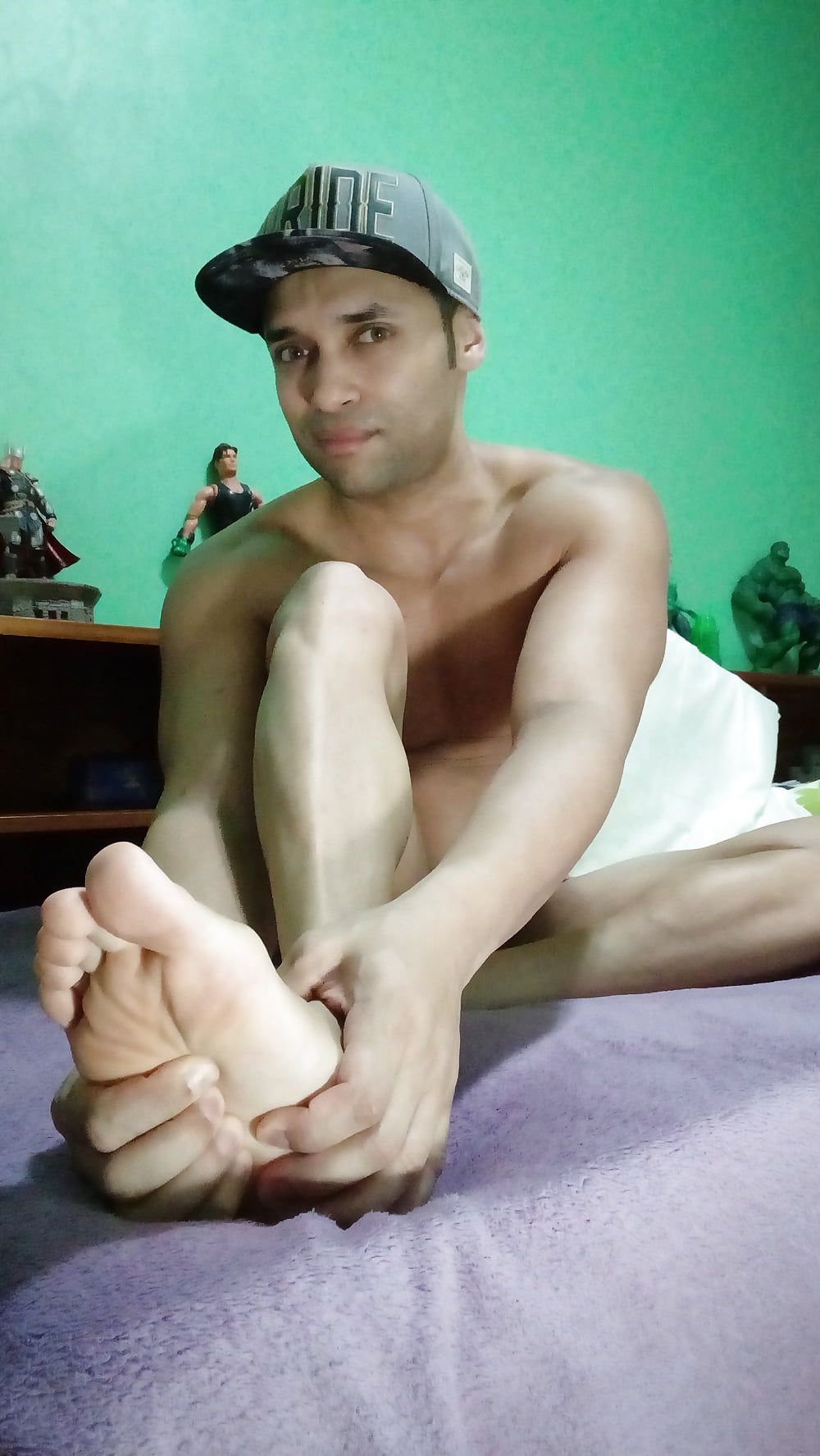 12 - Foot Massage