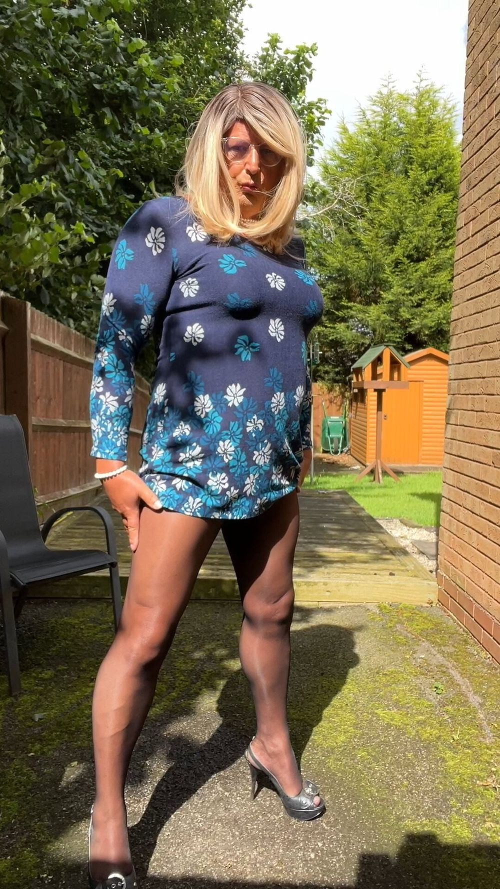 Amateur crossdresser Kellycd2022 in blue dress and heels  #55