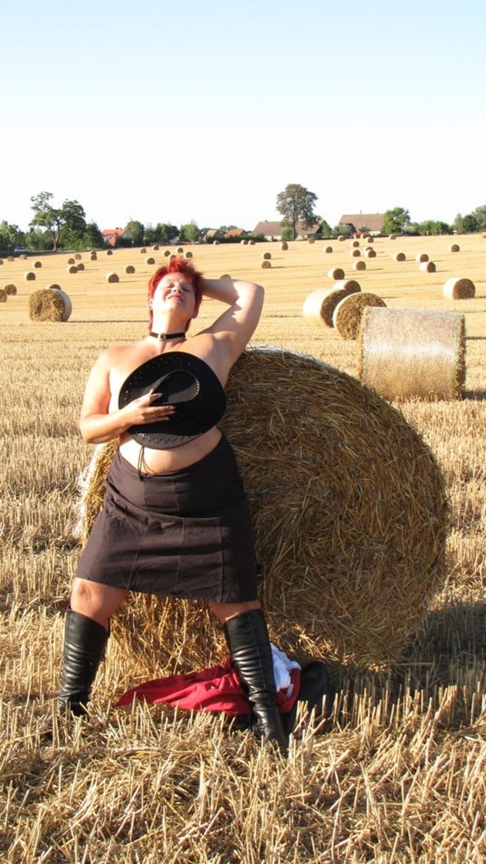 Posing in the cornfield ... #15