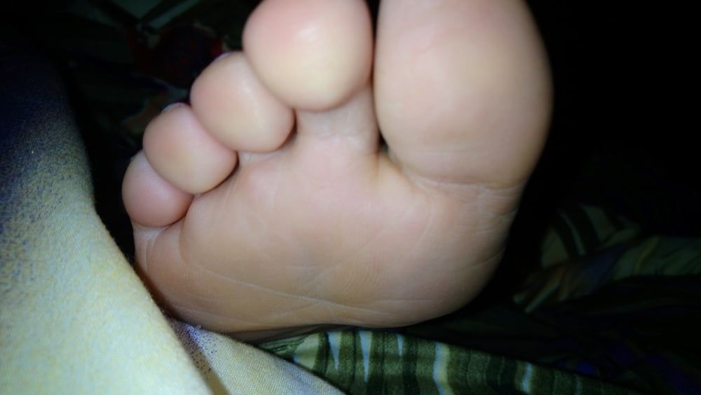Feet #25