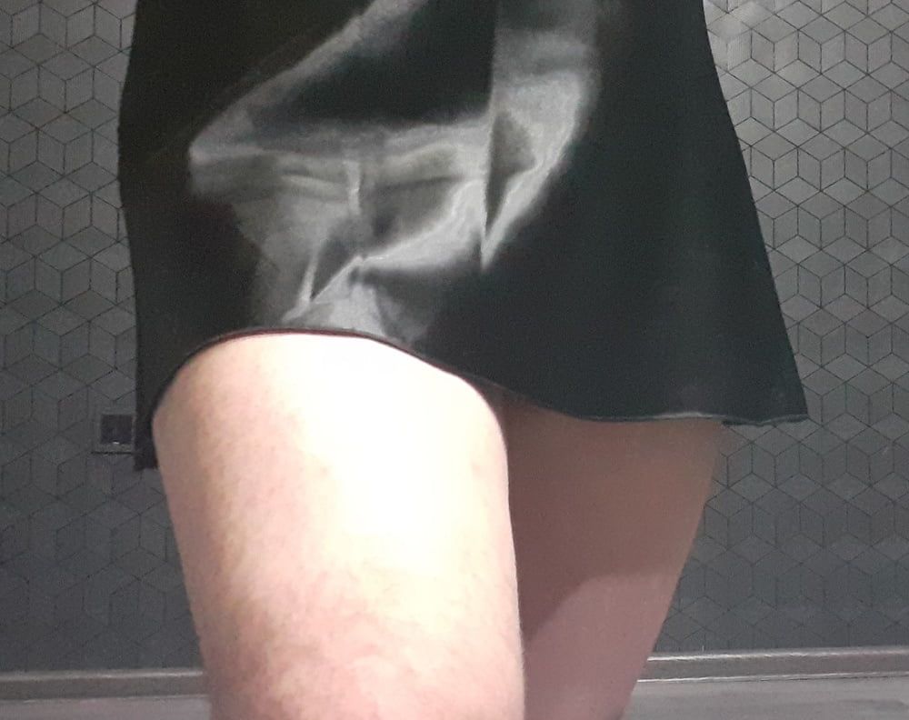 PlutonFX: Mini tighr black skirt #2