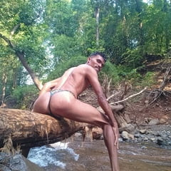 Hot Jordiweek jungle river Advanture 