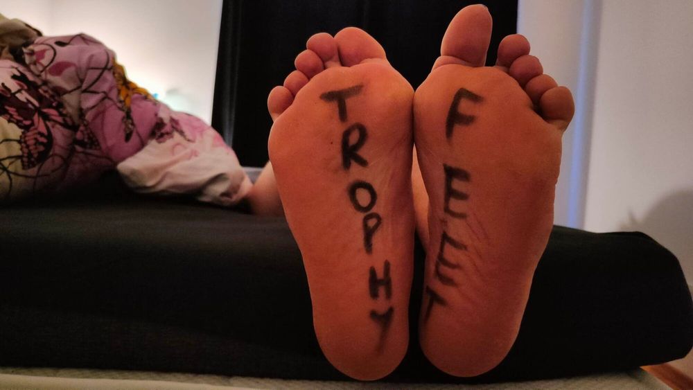 Hornychubby feet new #17