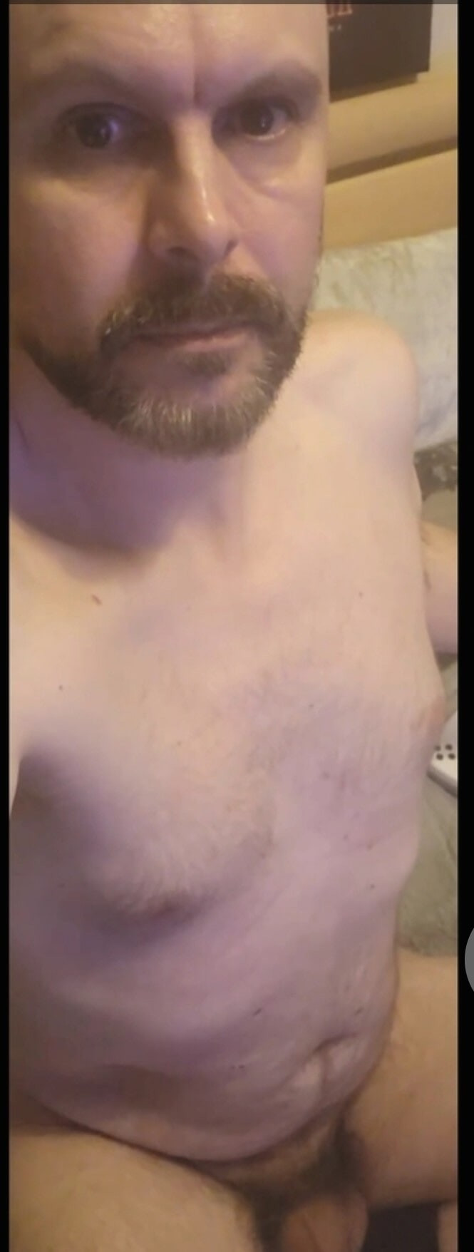 Make naked pictures 