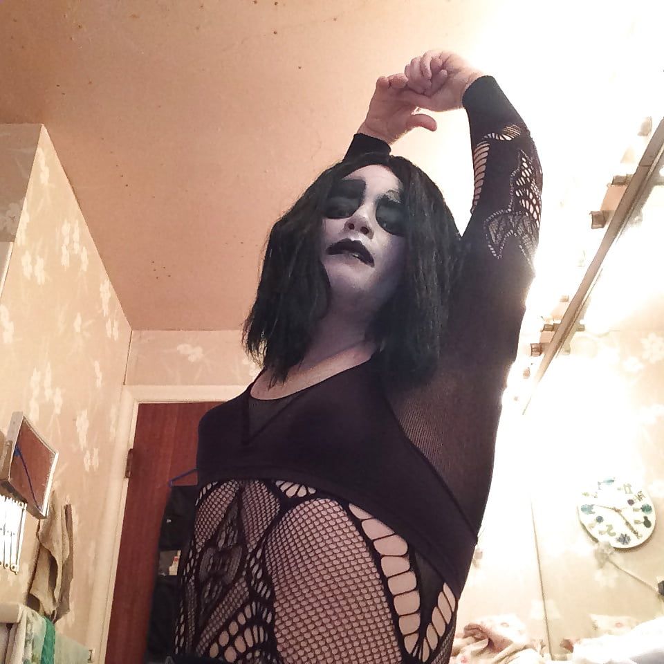 Devil in lace (goth tranny)