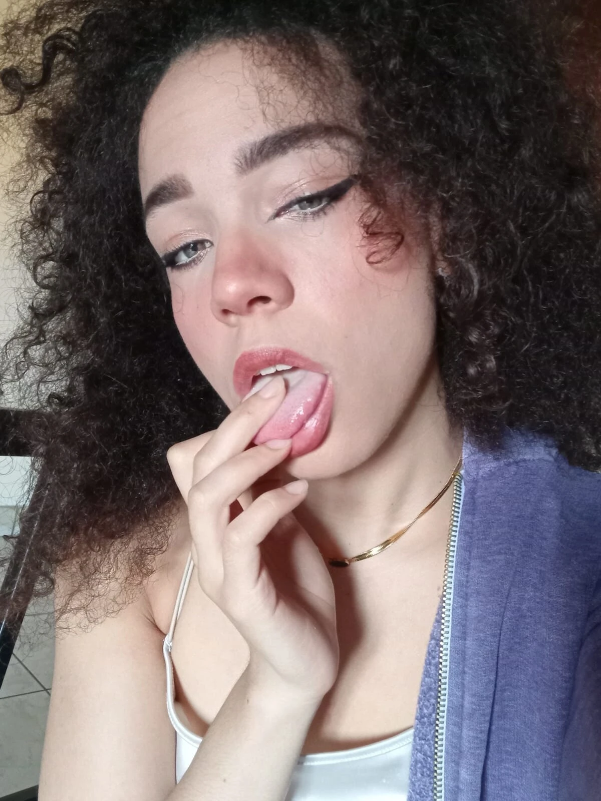Selfies of a qt face #15