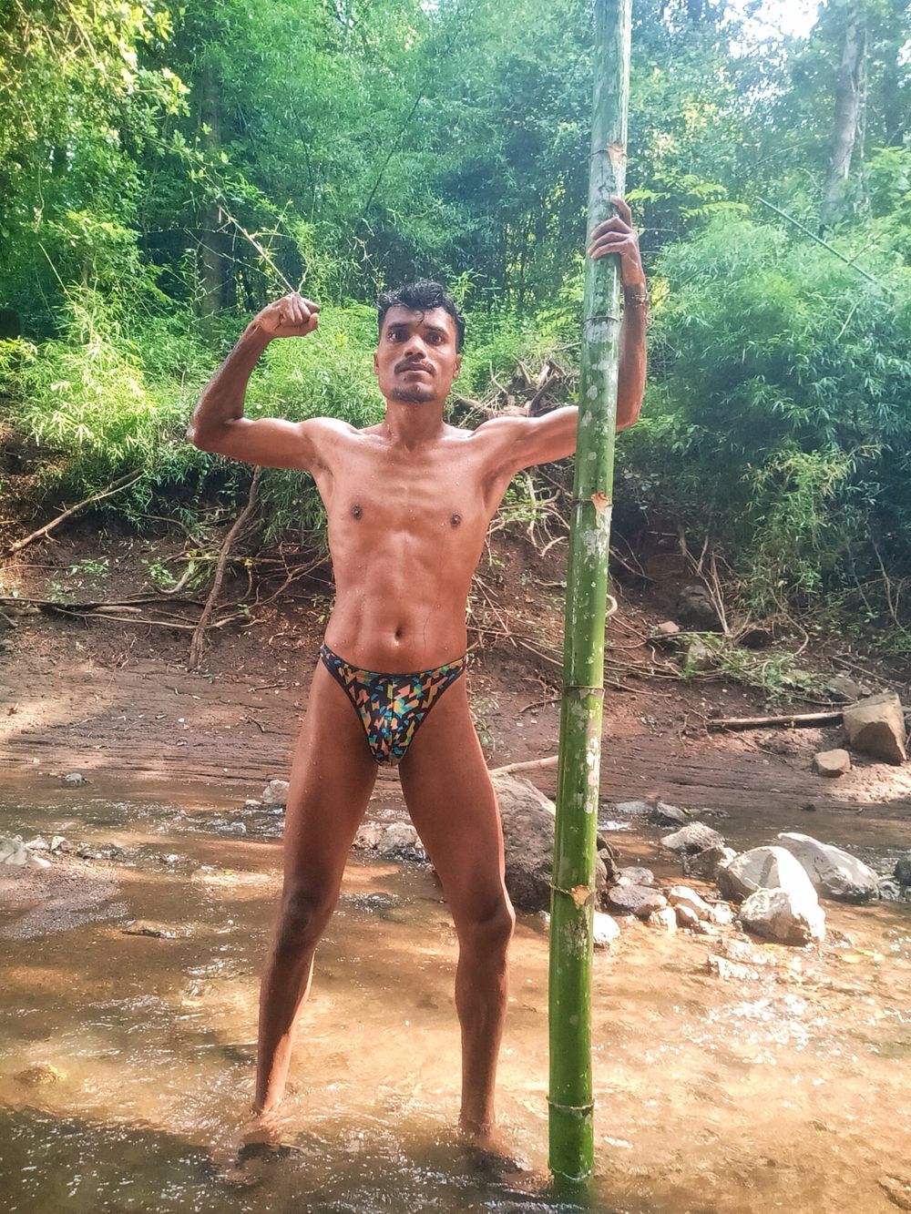 Hot Jordiweek jungle river Advanture 