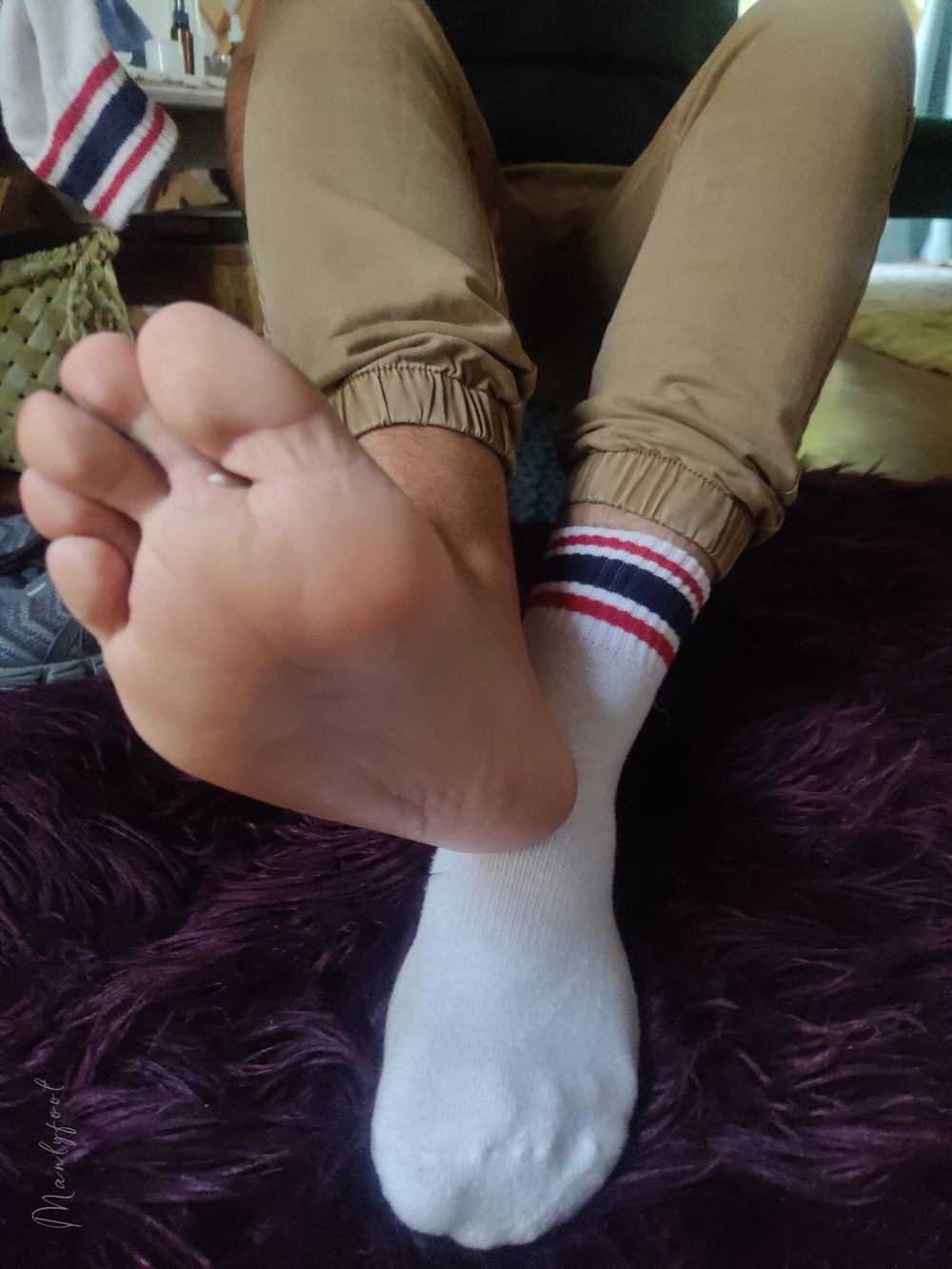 Step into date night with some sole-sational content! #11