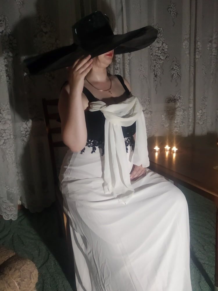 We tried to make a cosplay on Lady Dimitrescu #3