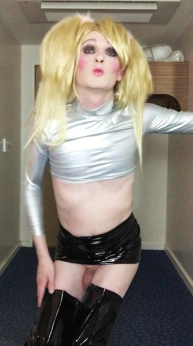 Sissy Silver and Black mix #23