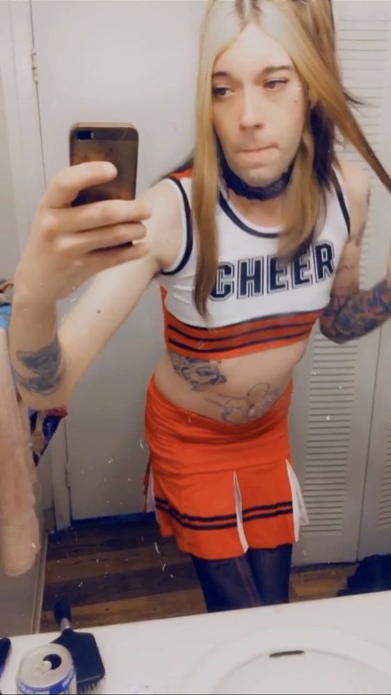 Sexy Cheerleader #10