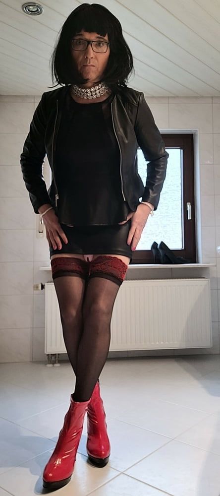 3 Outfits in stockings, the remaining 20 have to wait #20
