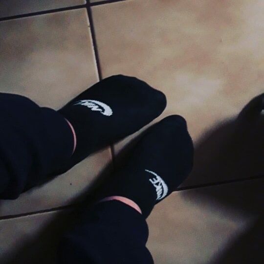 Mes pieds dans des chaussettes Nike