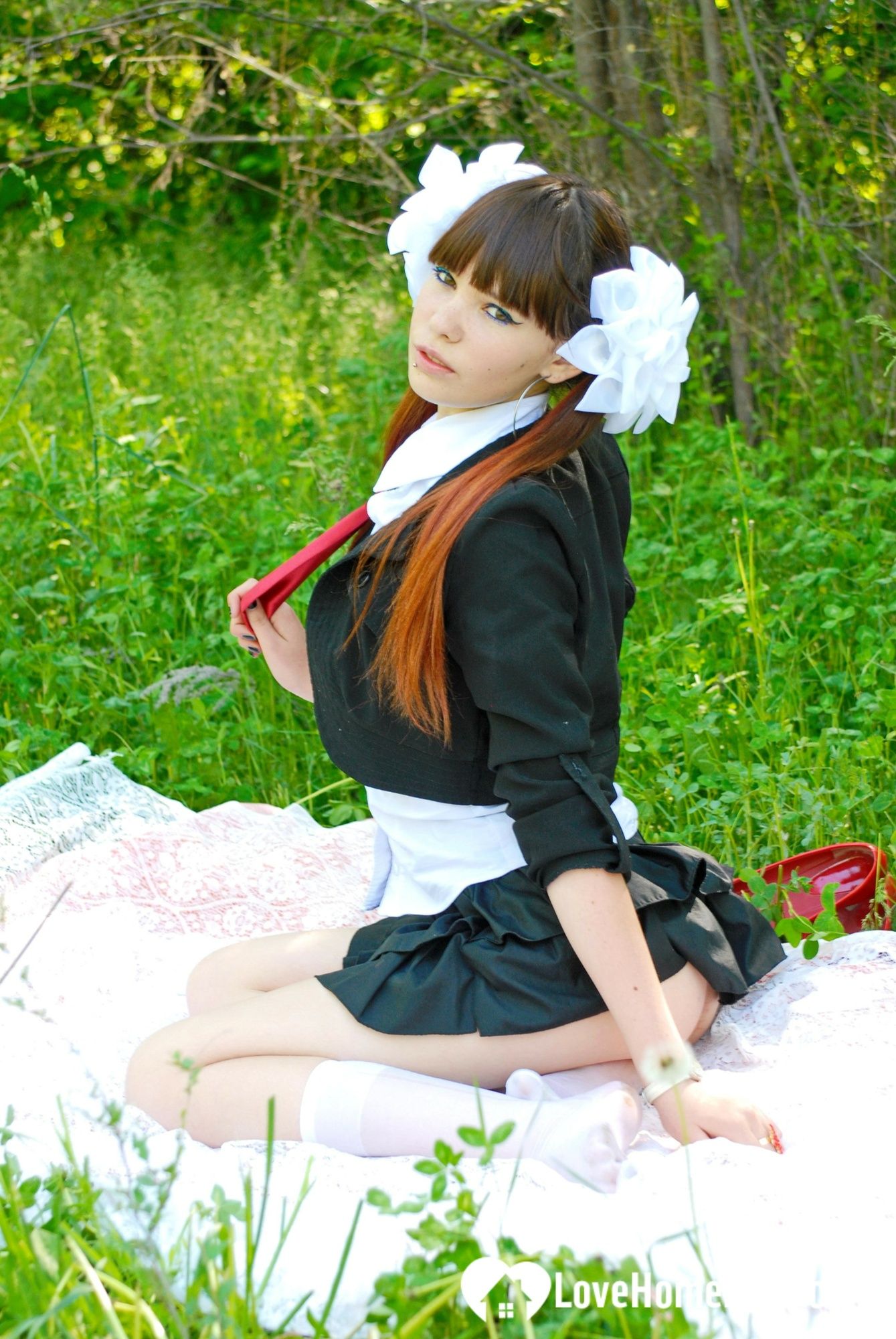 Schoolgirl turns a picnic into a teasing session #7