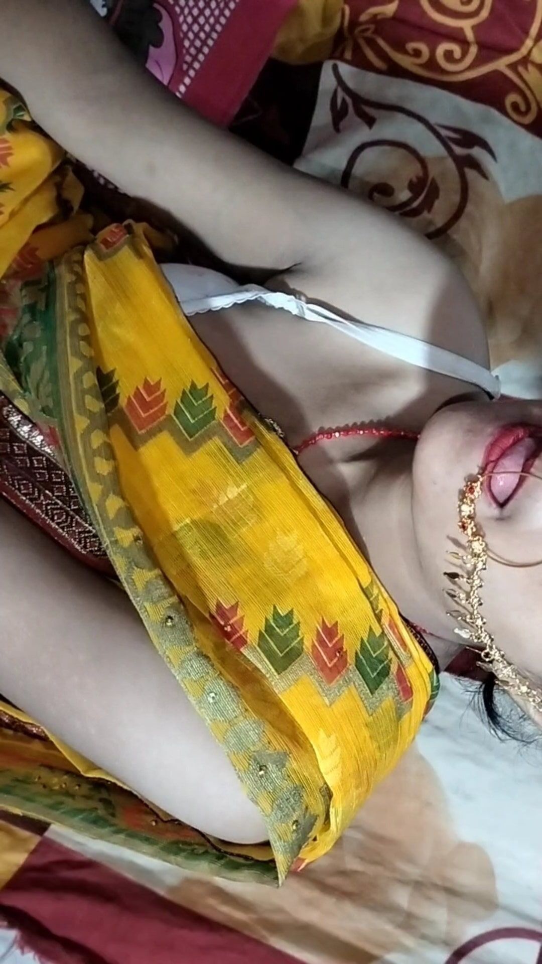 Indian New married cauple new video for photo  #5