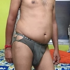 デジの裸の写真