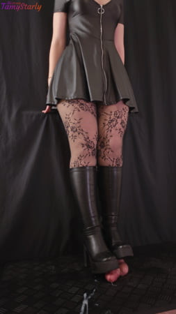 Quick Draining in Dirty LaModa Boots