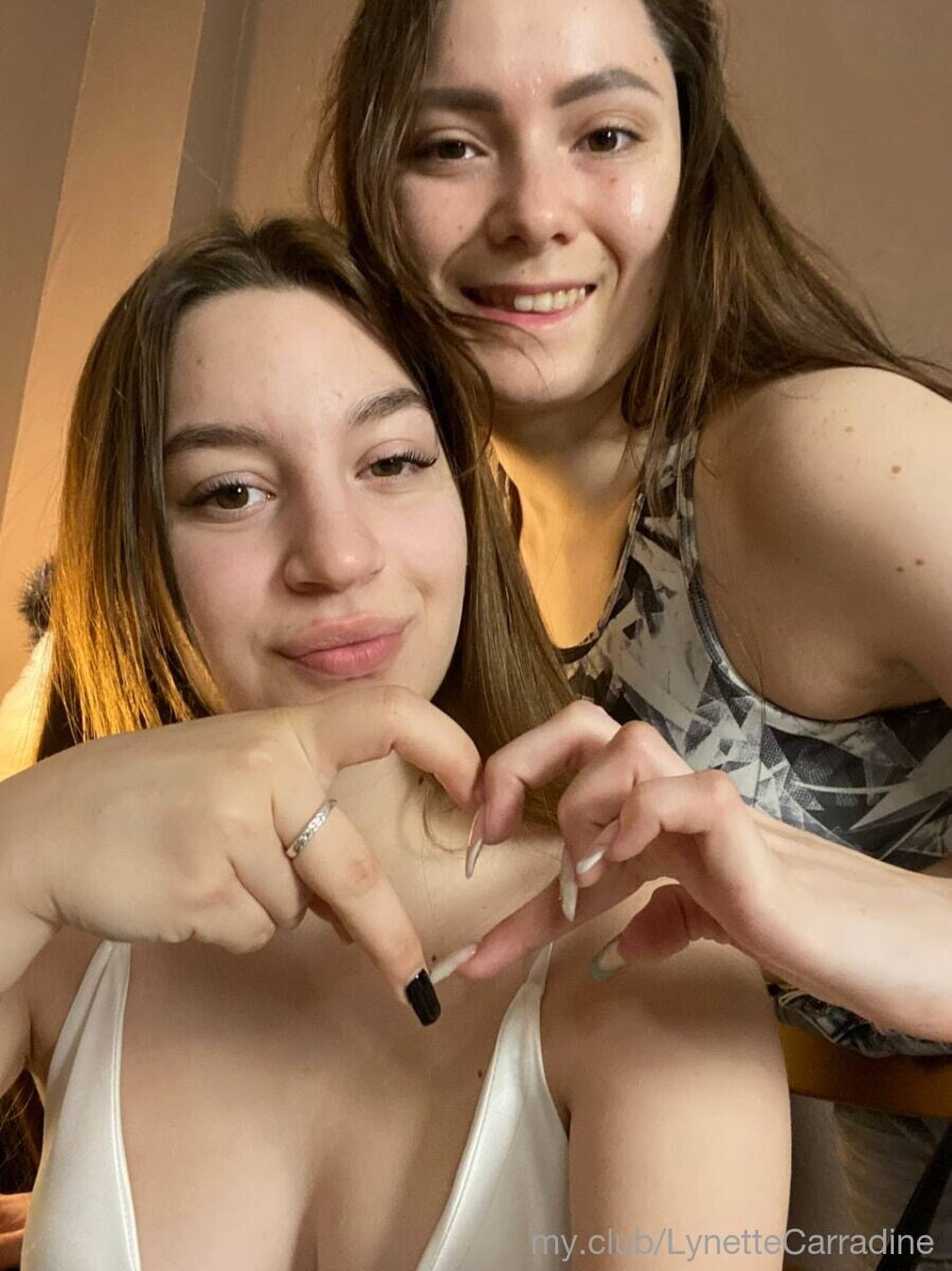 Blair with Gwen Free Photos #14