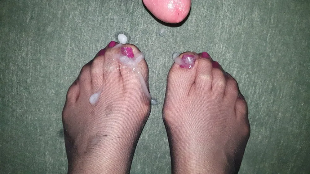 Purple Toenails Nylon Cum