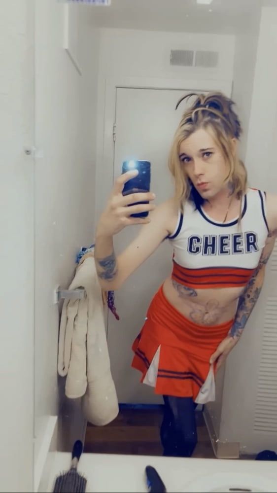 Cute Cheerleader #48