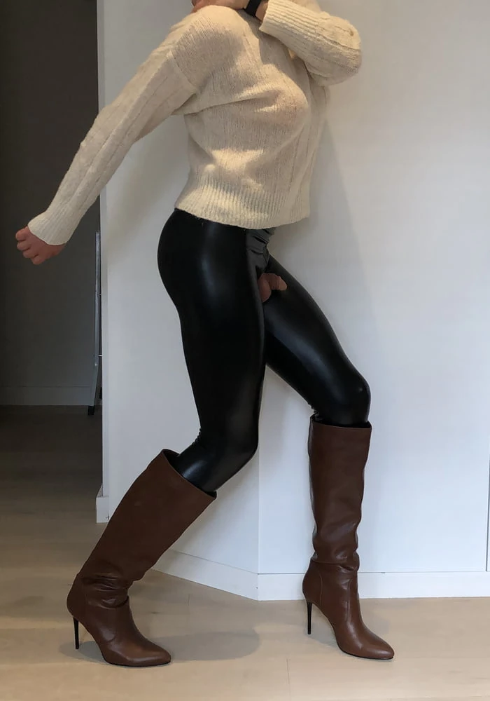 Shiny leggings #16