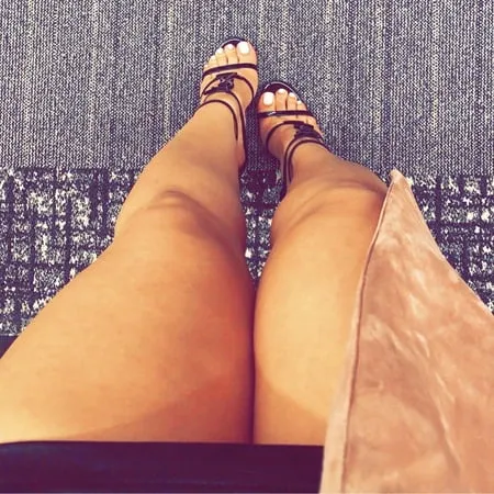 pretty feet         