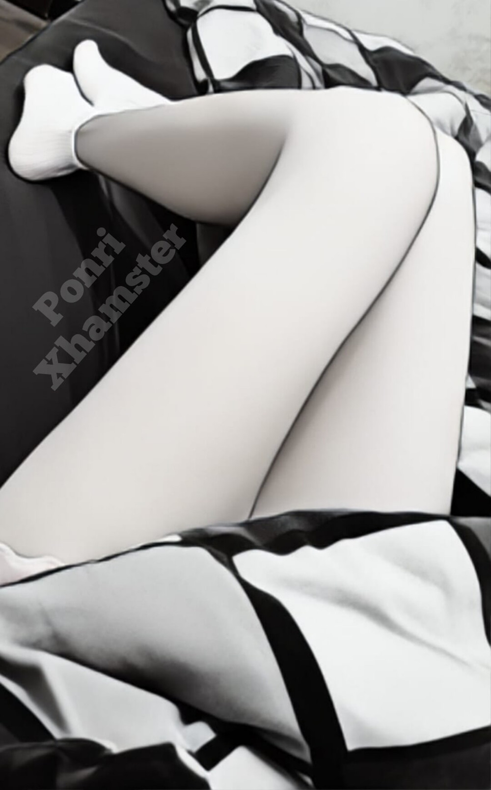 Feet. Cute girl Ponri #10