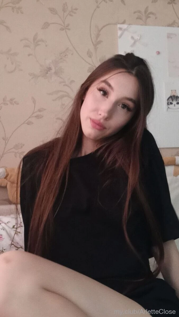 Kiki Free Photos #5