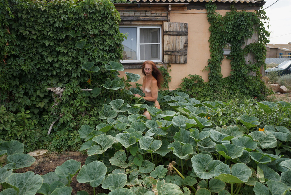 Nude in Frontyard #13