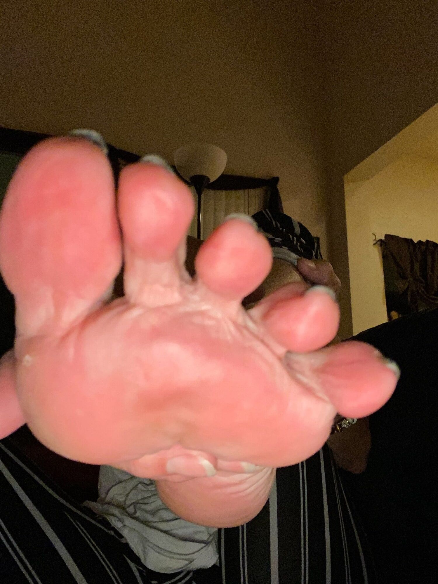 Bare Clean Lickable Sexy Mature Soles #9