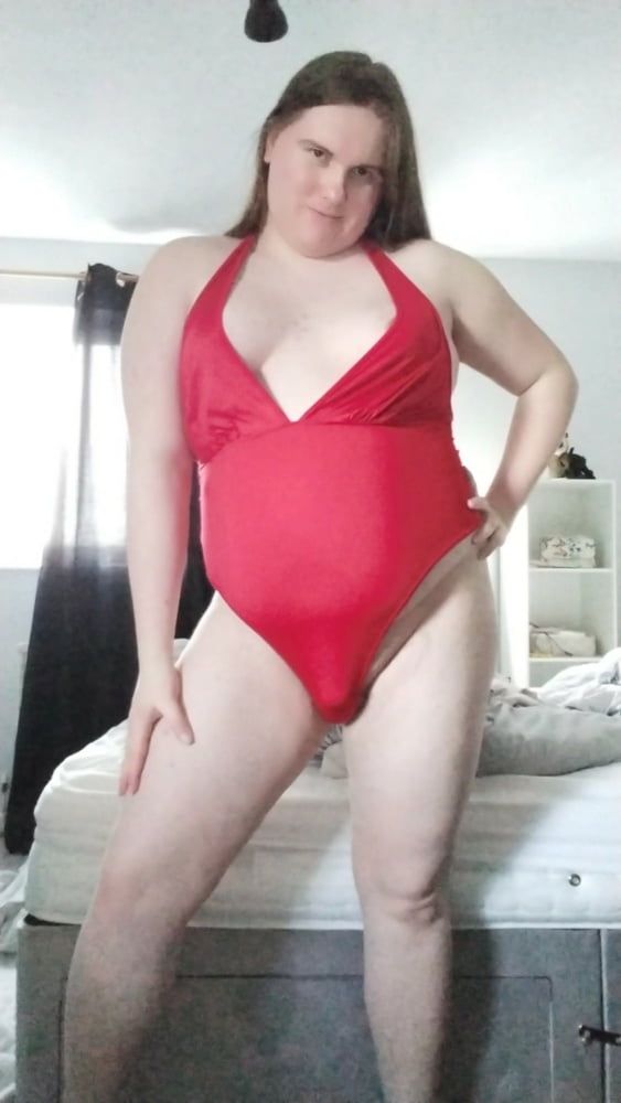 My enormous BBW curves in a sexy red singlet! #3