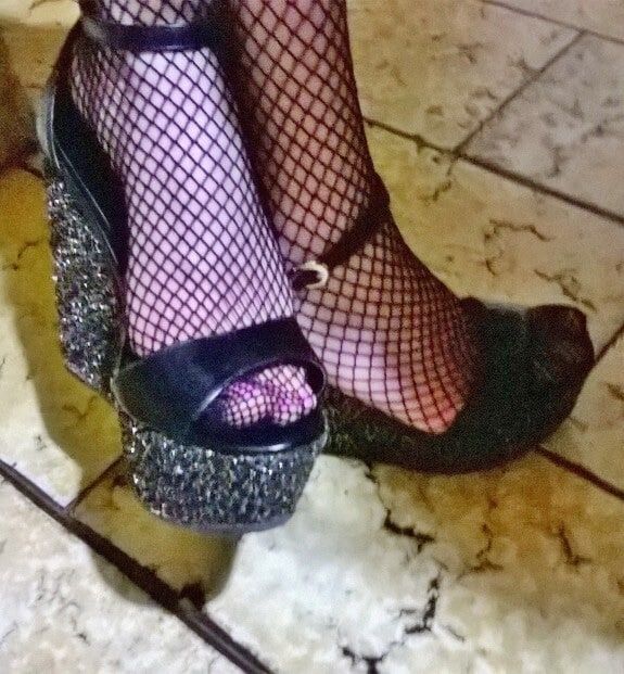 Sexy high heels and feet 💖 #18