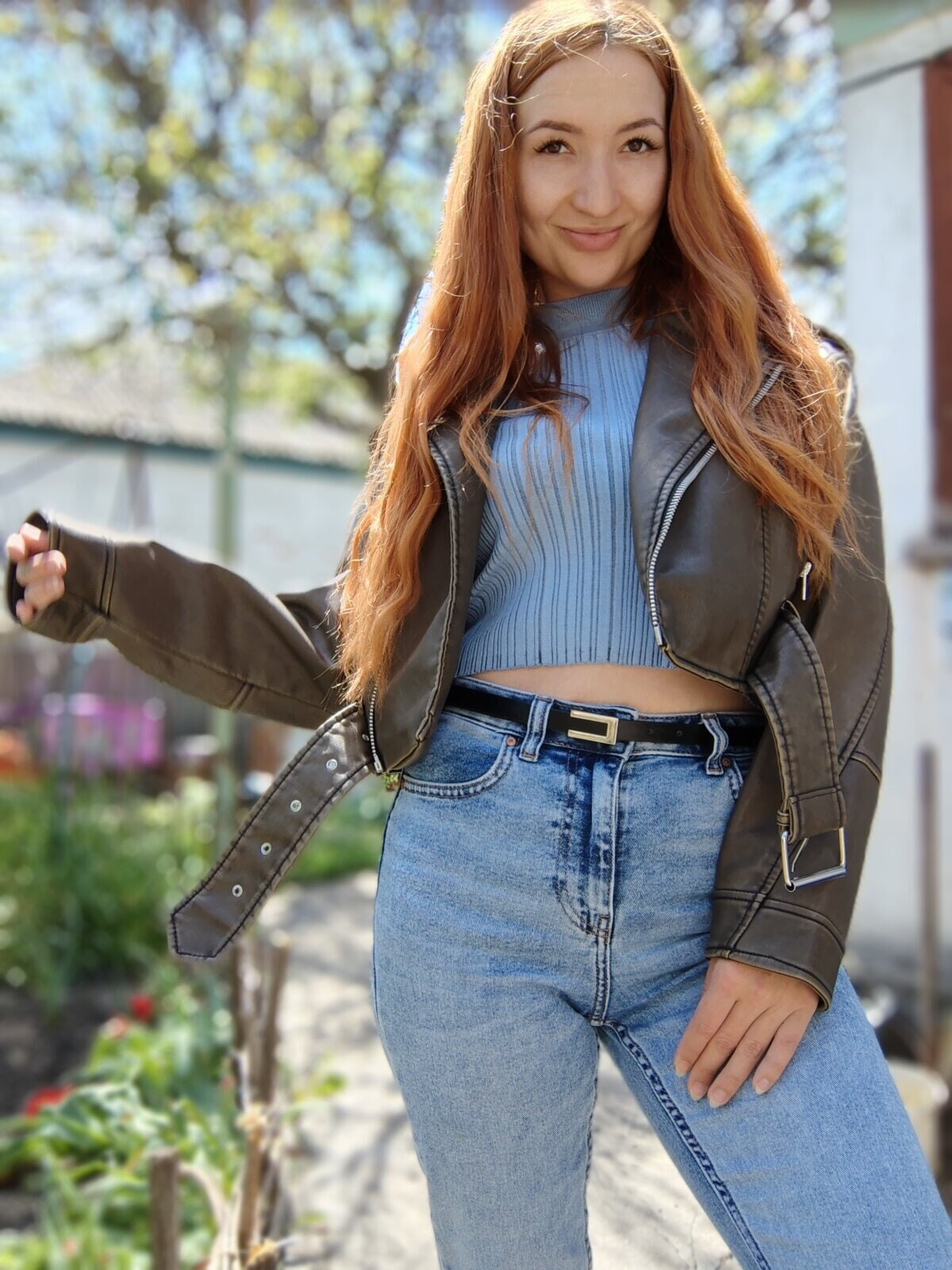 Free LeonaFox Photos