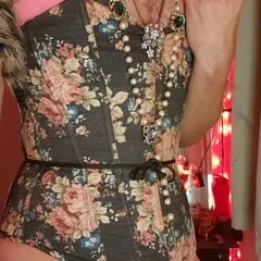 Queen Bitch