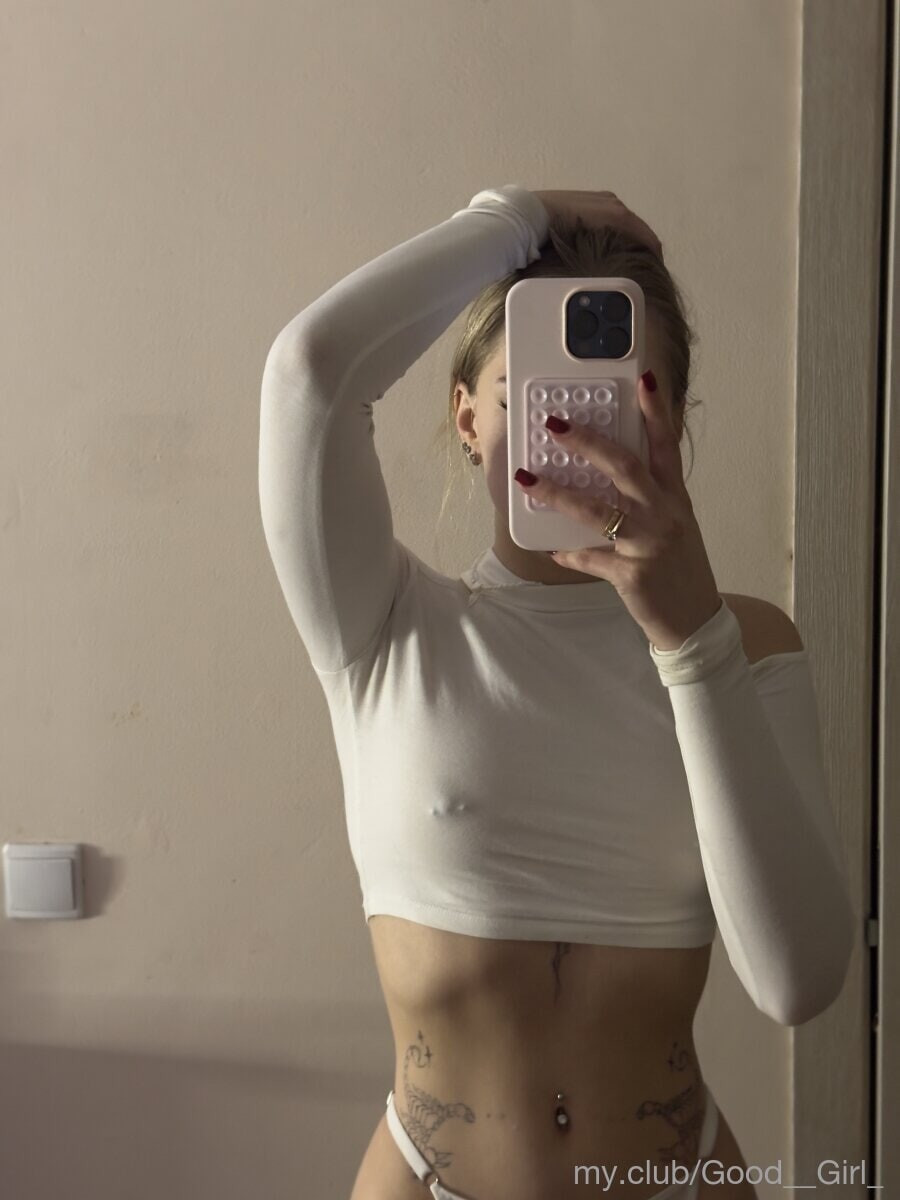 Kris Free Photos #19