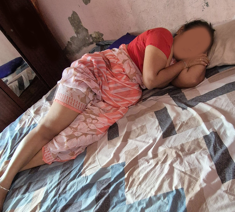 Sexy hot beautiful wife big breasts fucking in saree #9