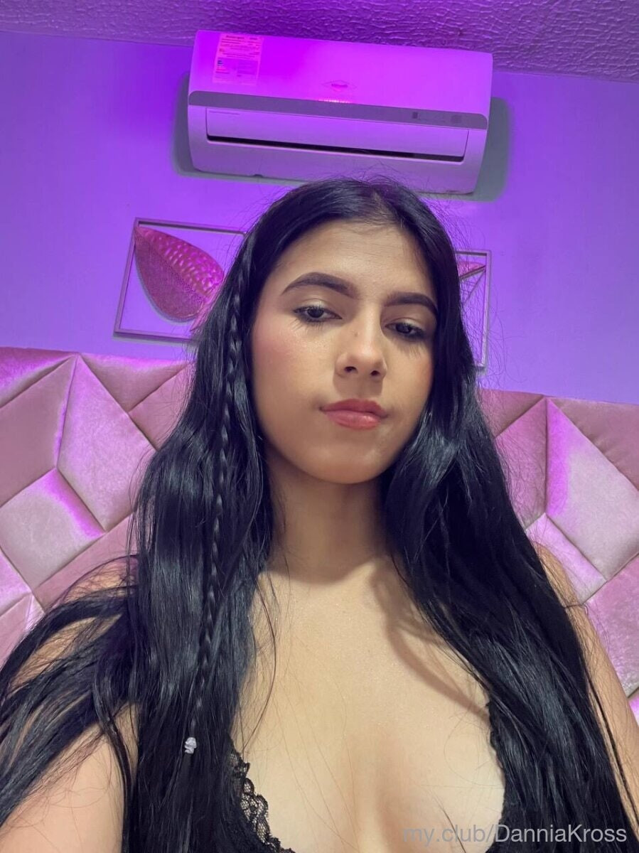 DanniaKrosss Free Photos #3