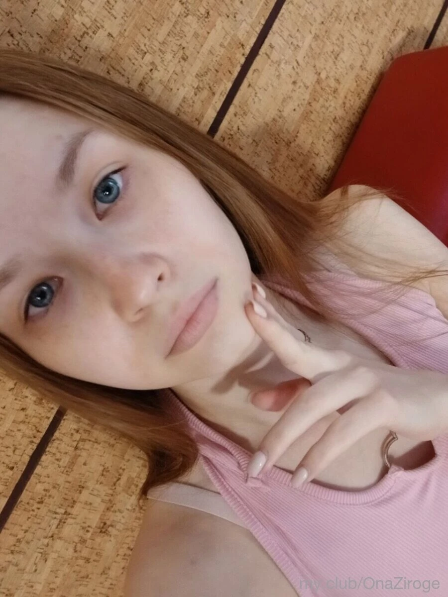Amanda Free Photos #3
