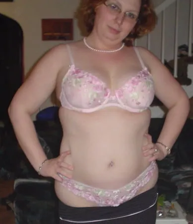 throw back some of my first photos from    yrs old milf         