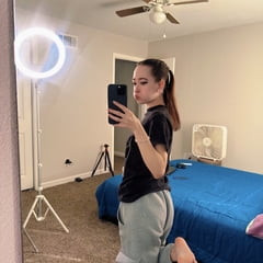 你会崇拜我18岁的脚吗？？